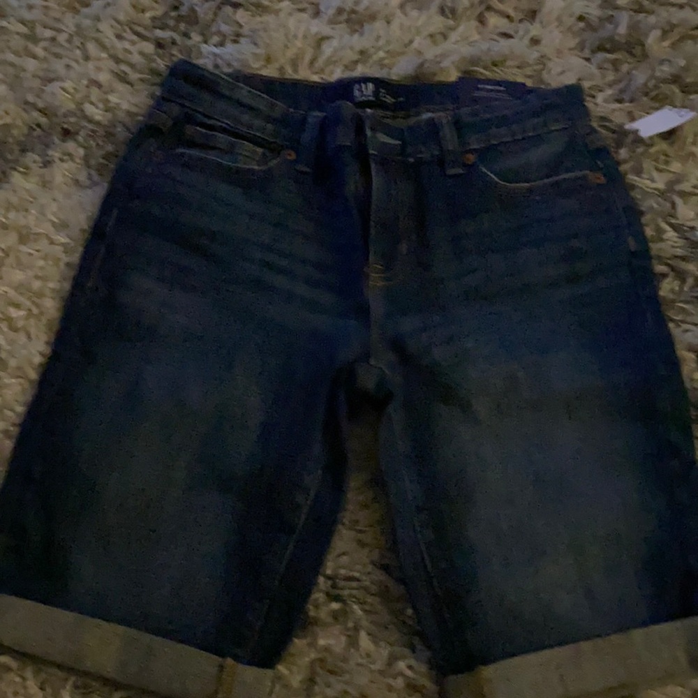Women’s Gap jean shorts